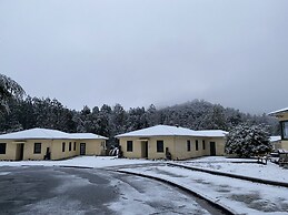 Giants Table and Cottages