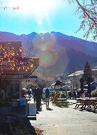 Village Lake Apartments