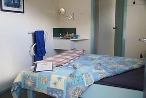 Sequoia Lodge & Backpackers