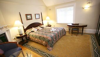 Darcys Hotel at Homebush