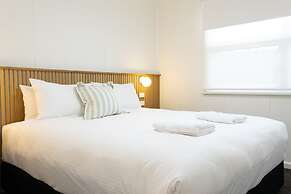 High Street Motel