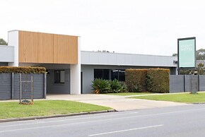 High Street Motel