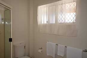 Rocky Gardens Motor Inn