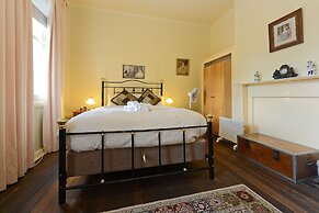 Edinburgh Gallery Bed & Breakfast