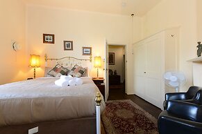 Edinburgh Gallery Bed & Breakfast