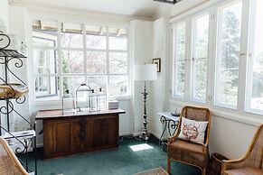 Lindsay House Guesthouse