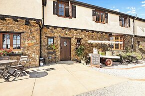 The Honest Lawyer, Ascend Hotel Collection