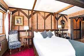 The Honest Lawyer, an Ascend Collection Hotel