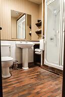 The Honest Lawyer, Ascend Hotel Collection