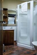 The Honest Lawyer, Ascend Hotel Collection