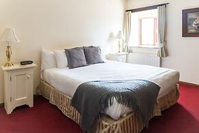 The Honest Lawyer, Ascend Hotel Collection