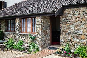 The Honest Lawyer, Ascend Hotel Collection