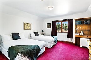 The Honest Lawyer, an Ascend Collection Hotel