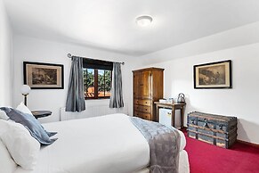 The Honest Lawyer, an Ascend Collection Hotel