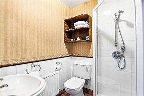 The Honest Lawyer, Ascend Hotel Collection