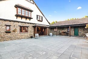 The Honest Lawyer, an Ascend Collection Hotel