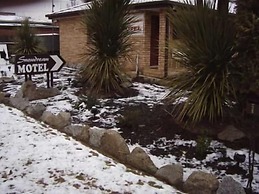 Snowdream Motel