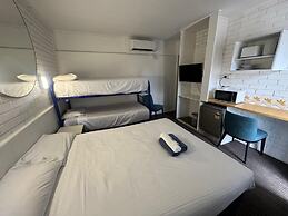 Mayfield Motel
