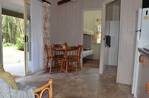 Jervis Bay Cabins & Hidden Creek Campsite