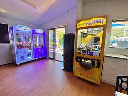 Nobby Beach Holiday Village