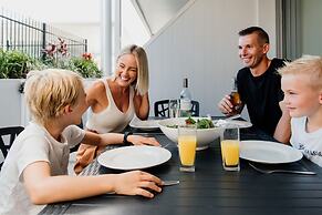 Nobby Beach Holiday Village