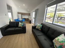 Nobby Beach Holiday Village