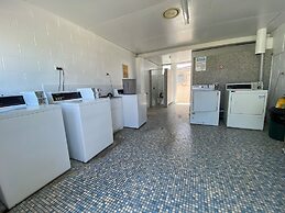 Nobby Beach Holiday Village