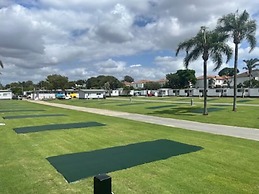 Nobby Beach Holiday Village