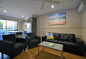 Nobby Beach Holiday Village