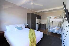 Nobby Beach Holiday Village