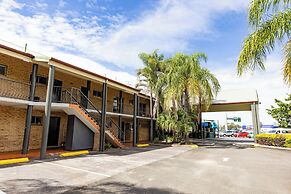 Sundowner Hotel Motel