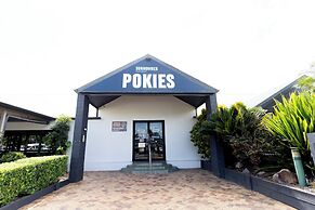 Sundowner Hotel Motel