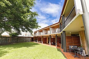 Sundowner Hotel Motel