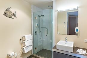 Edgewater Palms Apartments