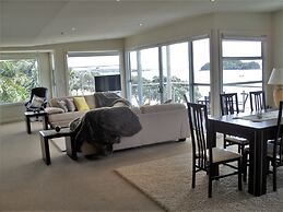 Edgewater Palms Apartments