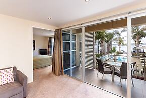 Edgewater Palms Apartments