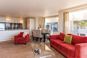 Edgewater Palms Apartments