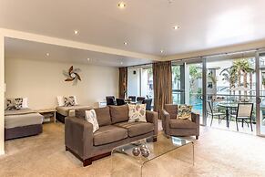 Edgewater Palms Apartments