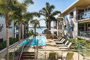 Edgewater Palms Apartments