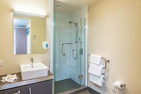 Edgewater Palms Apartments