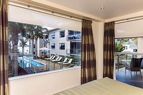 Edgewater Palms Apartments