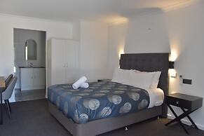 Bell Tower Motor Inn