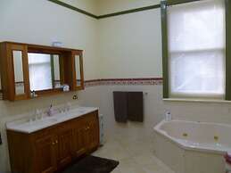 Donalea Bed & Breakfast