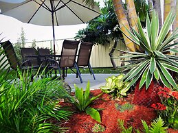 The Pearly Shell Motel