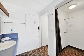 Oscar Motel