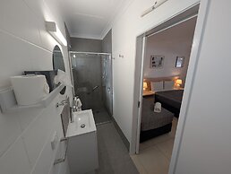 Moffat Beach Motel Caloundra