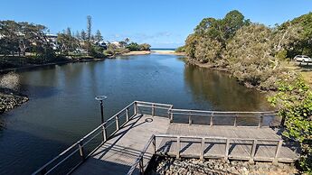 Moffat Beach Motel Caloundra