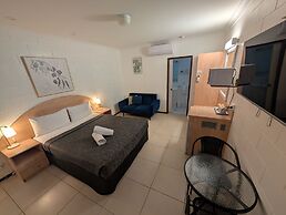 Moffat Beach Motel Caloundra