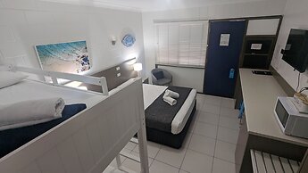 Moffat Beach Motel Caloundra