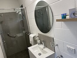 Moffat Beach Motel Caloundra